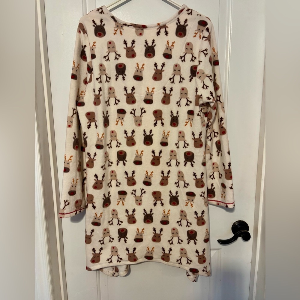 Kensie pj set 1X fleece nightgown and hat reindeer Christmas holiday New - Picture 5 of 11
